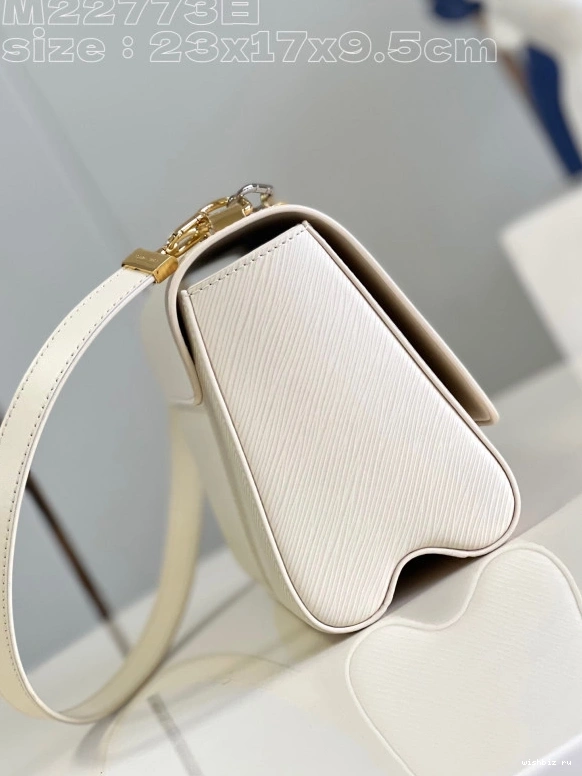 WIS VUITTON MM TWIST LOUIS 0124